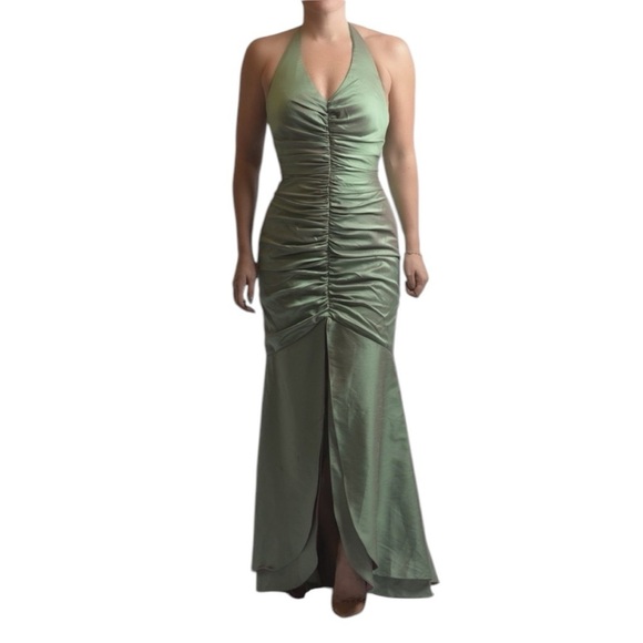 Jovani Dresses & Skirts - Jovani Halter Gown Green